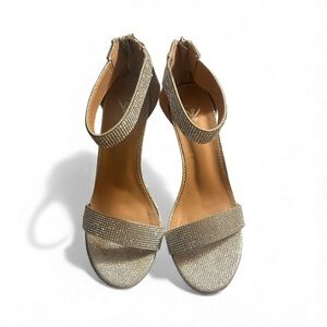 Windsor Shimmering Gold Heels
